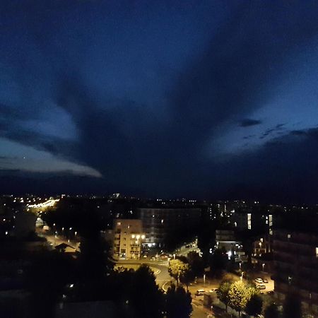 Lucrece Holiday Apartment Turin Exteriör bild