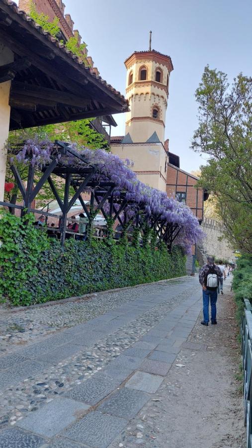 Lucrece Holiday Apartment Turin Exteriör bild