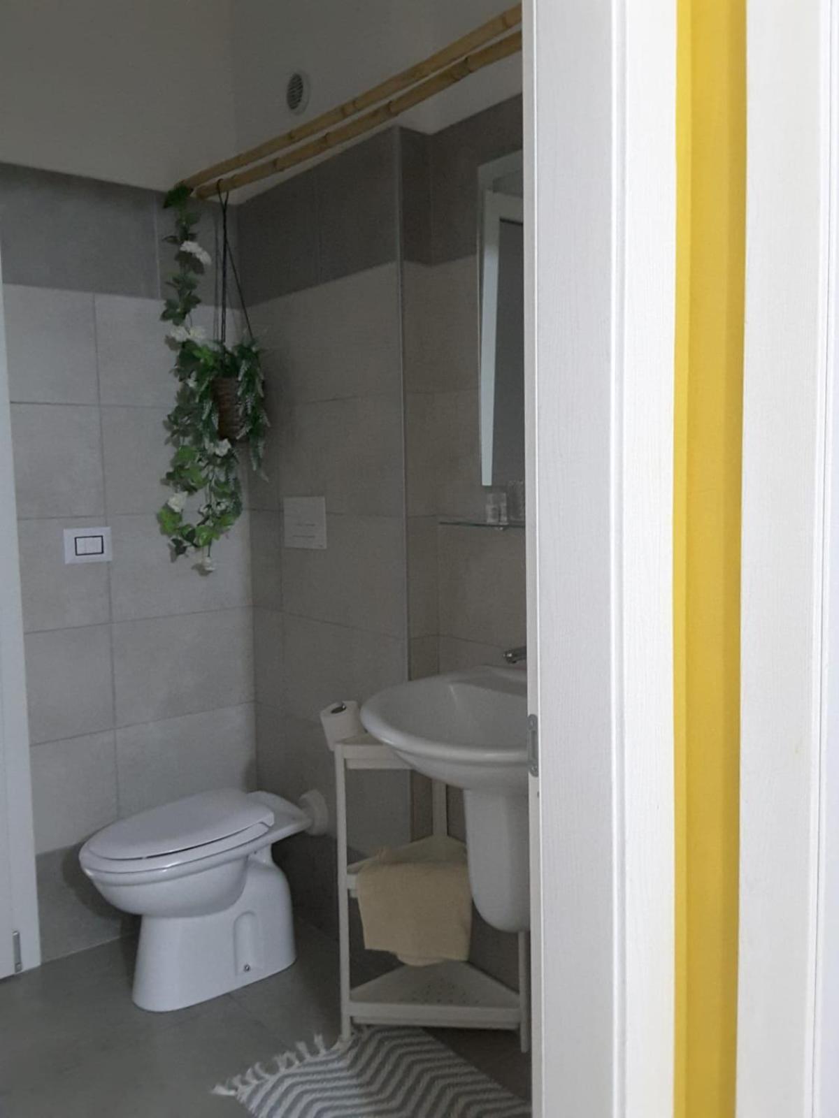Lucrece Holiday Apartment Turin Exteriör bild